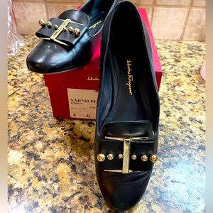 Salvatore Ferragamo Sarno Pear Loafer